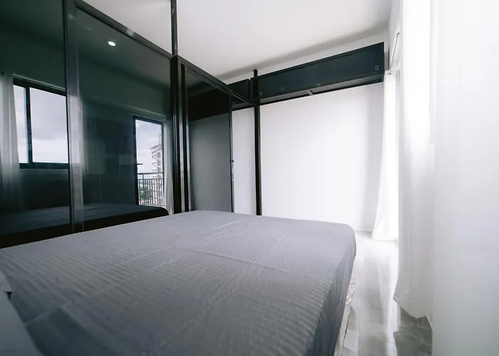 Royal Oceancrest Mactan Unit 1418a Apartment Sudtungan