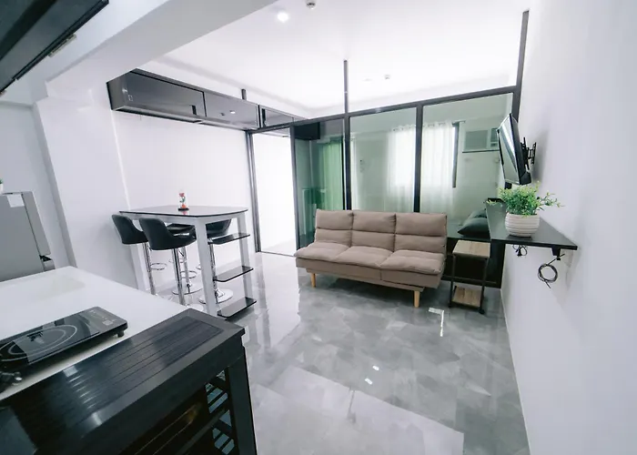 Royal Oceancrest Mactan Unit 1418a *